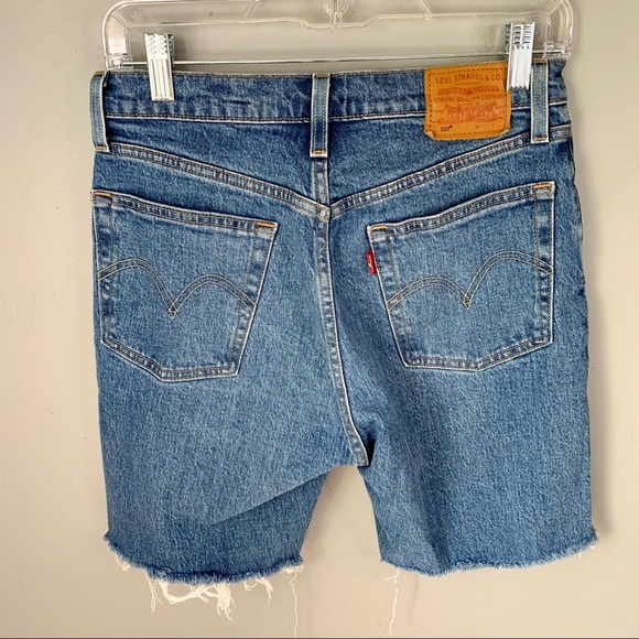 Levi's Premium 501 90S Mid Thigh Shorts - Picture 2 of 3